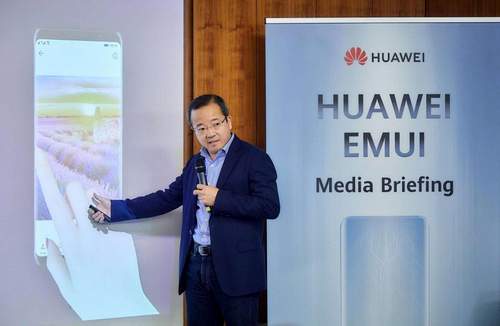 президент подразделения разработки программного обеспечения Huawei Consumer Business Group, доктор Ван Ченглу (Wang Chenglu)