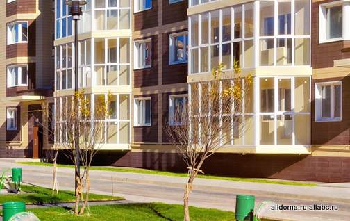 В Московской области ситуация ровно обратная – лучшую динамику продаж имеют просторные планировки с большими балконами
