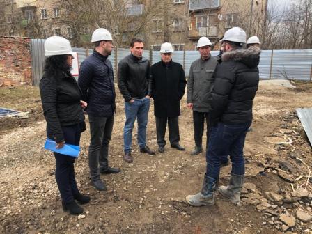 Минстрой МО провел выездное совещание по строительству школ в Серпухове!  