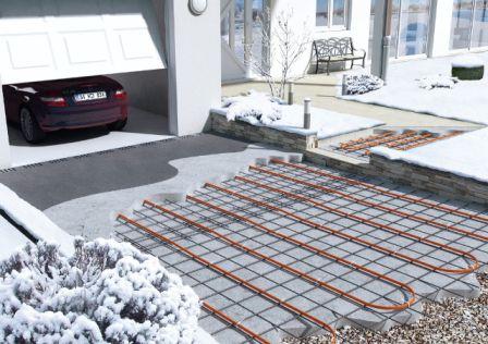 Зима без забот: система снеготаяния Uponor в частном доме!