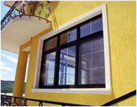  Специалисты TROCAL установили в доме ведущей окна из 5-камерного профиля TROCAL шириной 70 мм